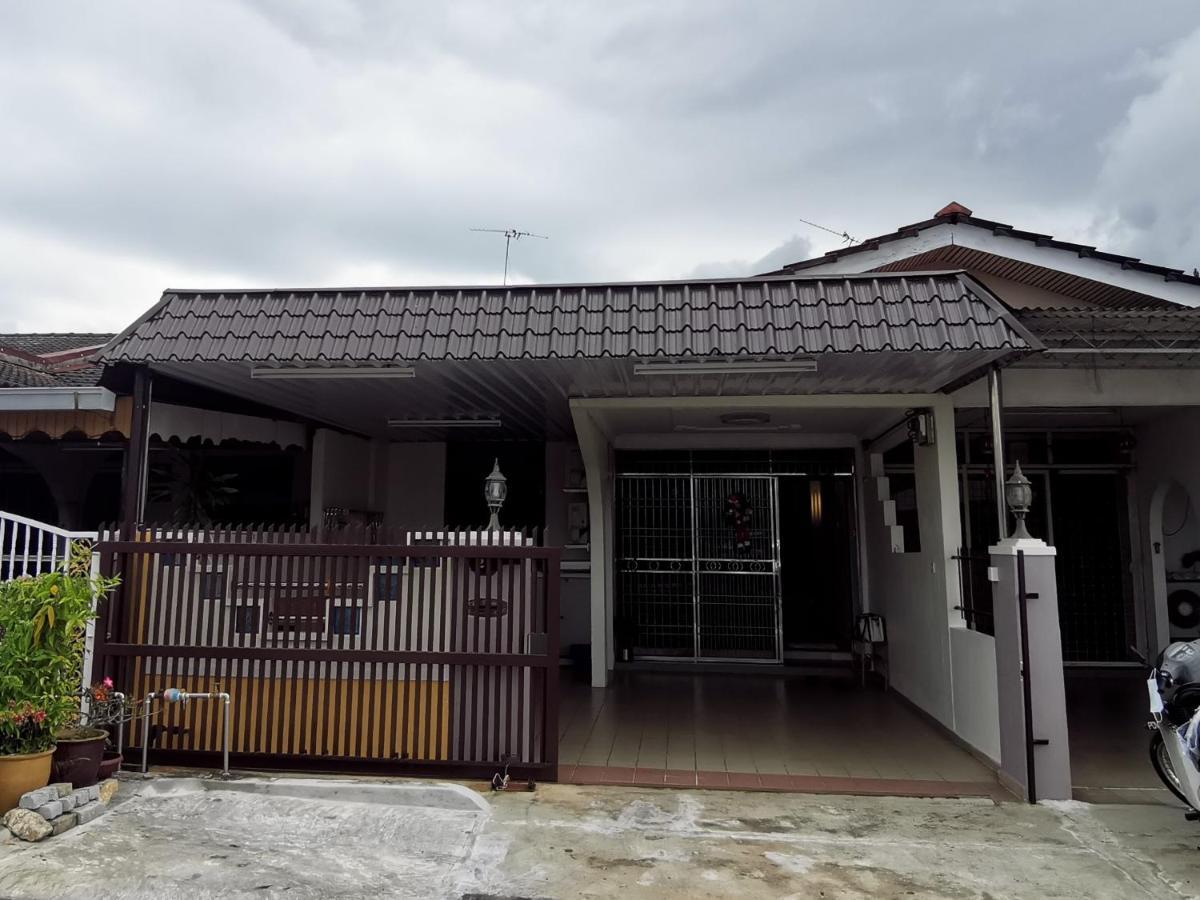 Bagan Terrace House Near To Sunway Carnival Mall, Seberang Jaya Villa Butterworth Exterior foto